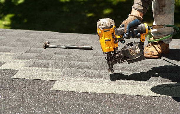 Best Local Roofing Companies  in Hamilton, MO